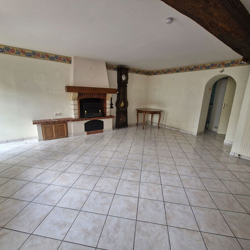 Location Maison 4 pièces 87m² - Photo 1