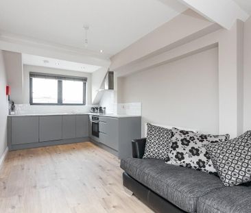 Flat C, 2 Surrey Street, Belfast, BT9 7FS - Photo 1