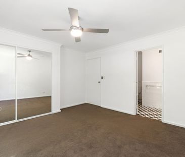 Elegant Two-Level Living at Claisebrook Cove - Photo 3
