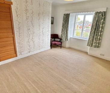 2 bedroom Two Bedroom Town House to rent - Photo 4