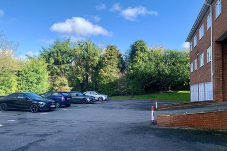 Eskdale Avenue, CHESHAM - Photo 3