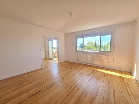 Location Appartement 4 pièces 84m² BORDEAUX 33200 - Photo 2