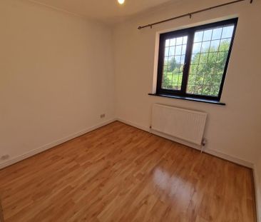 4 bedroom detached house to rent - Photo 6