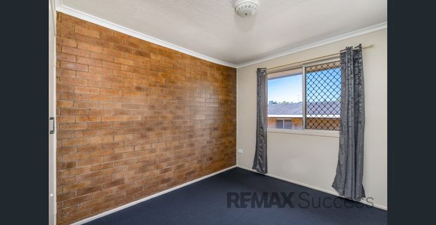 Renovated and Ready, A Hidden Gem in South Toowoomba - Photo 1