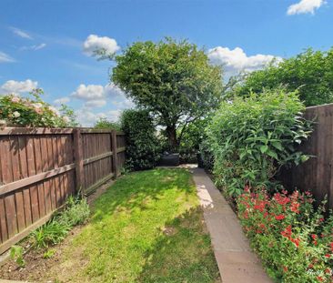 2 bedroom terraced house to rent - Photo 3