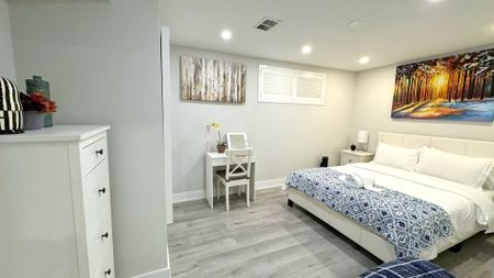 For Lease - 16 Pannahill Road Unit# Basement, Toronto, Ontario - Photo 3