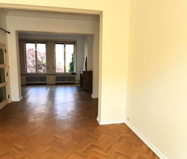 Tout savoir sur cette maison à Ixelles, à Ixelles - Foto 2