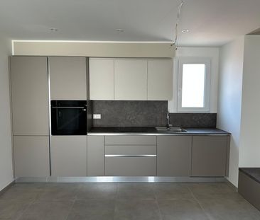 NUOVO APPARTAMENTO IN CASA BIFAMILIARE - VILLA 2 - Foto 4