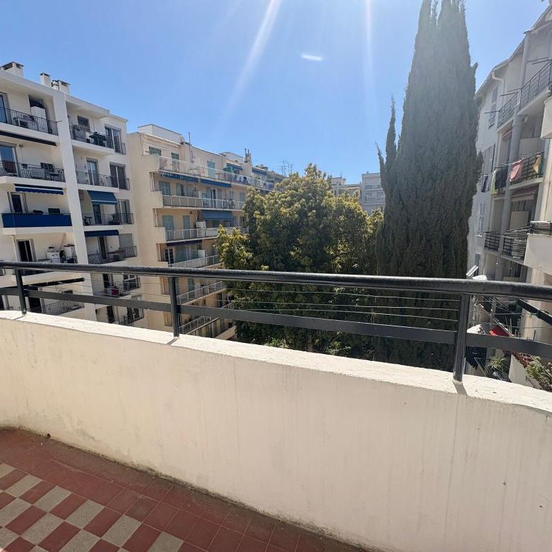 Location Appartement 2 pièces 54m² NICE 06000 - Photo 1