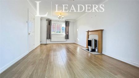 4 bedroom detached house to rent - Photo 4