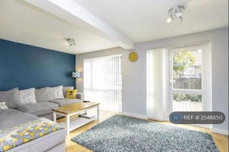 3 bedroom terraced house to rent - Photo 3