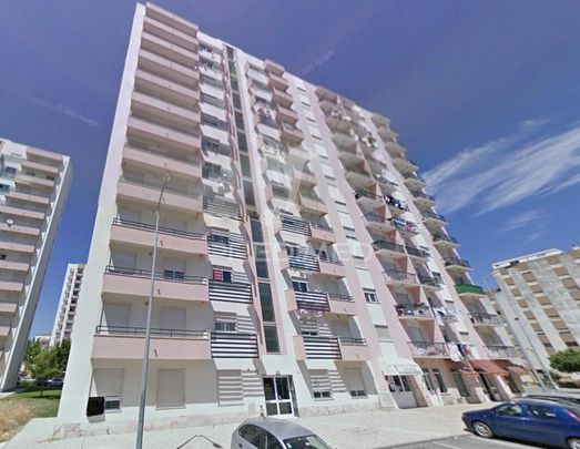 Apartamento t2 no centro do carregado - Photo 1