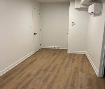 For Lease - 156 Fifth Avenue Unit# 1, Glebe - Ottawa East and Area,... - Photo 4