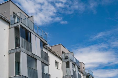 2-Zimmer mit Balkon im 1. DG | nahe U2 | ab 01.06.2025 - Photo 2