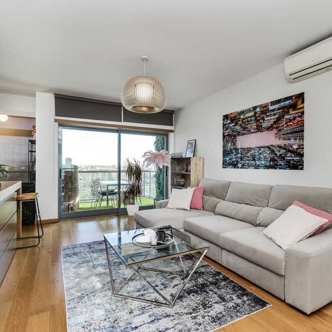 1 Bedroom Apartment with parking, Telheiras, Lisboa - Photo 1