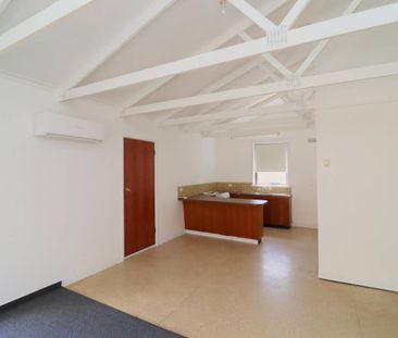 Situated On A Quiet Internal Block - Photo 2