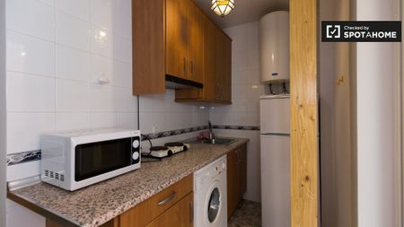 granada, Andalusia 18002 - Photo 2