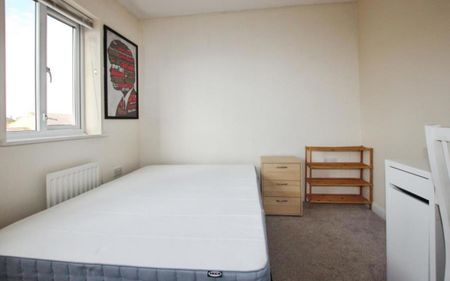 Thackeray, BS7 0NX, Bristol - Photo 5