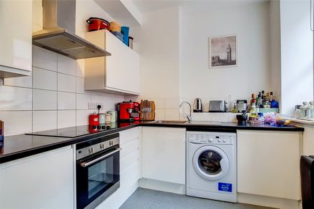 Warple Way, London, W3 0BD - Photo 3