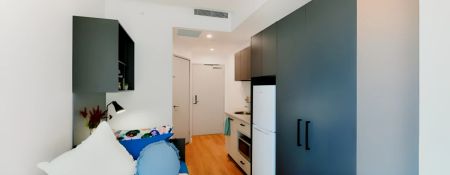 Studio Long Internal - Photo 2