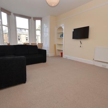 4 bedroom flat share to rent - Photo 1