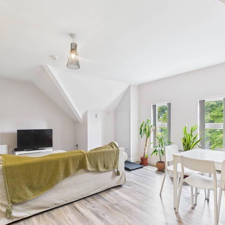 Apartment 6 12 Deramore Park, Belfast, BT9 5JT - Photo 1