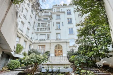 Hôtel particulier en parfait état - Avenue Foch - Photo 3