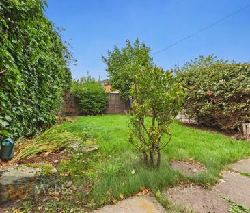 Hickory Court, Cannock - Photo 2