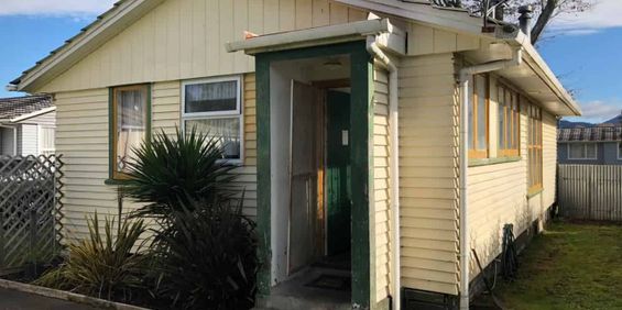 Te Takinga Sweetheart! - Photo 3