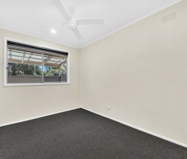 1 Catherine Drive, REDWOOD PARK - Photo 5