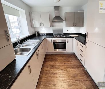 Bruton Link, Runwell, Wickford - Photo 1