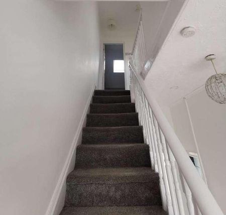 Warwick Street, Monkwearmouth, Sunderland North, SR5 - Photo 3