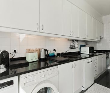 3 Bedroom Apartment with garden, Monte Estoril, Cascais - Photo 4