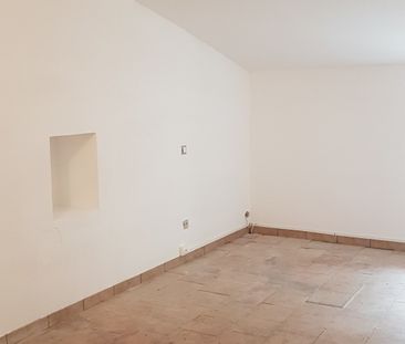 « DOMAZAN - MAISON DE VILLAGE 83.44M² AVEC COUR PRIVATIVE » - Photo 1