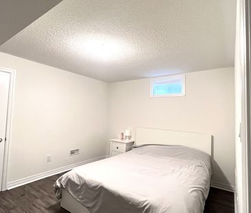 For Lease - 3462 Clayton Trail Unit# Bsmt, Oakville, Ontario - Photo 2