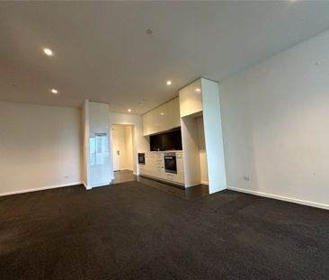One Bedroom Apartment at the heart of Melbourne CBD - Photo 6