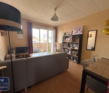 Location Appartement 3 pièces 57m² AGEN 47000 - Photo 2