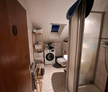 2 Zimmer Dachgeschoss Wohnung in Neuss - Foto 1