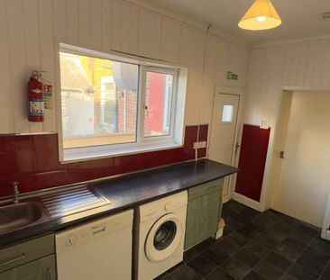 Flat B, Spencer Street, Bishop Auckland, DL14 8TL - Photo 3