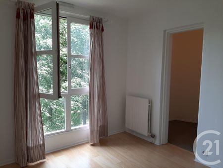 Appartement F4 À Louer 4 Pièces - 89,80 M - Photo 3