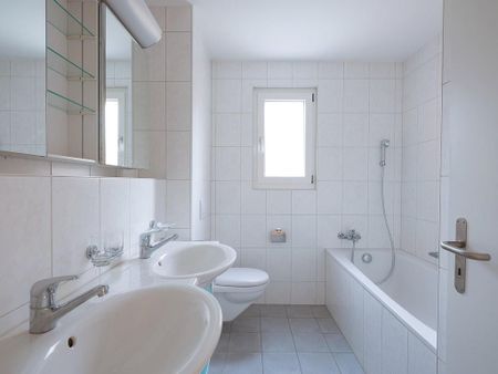 Grosszügige 5 1/2-Zimmer-Wohnung in Ostermundigen - Foto 5