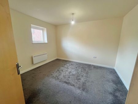 Terret Close, Walsall, WS1 - Photo 2