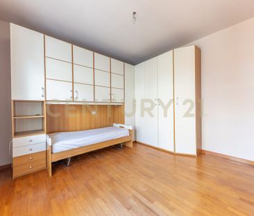 Via Leonessa, 28, Cassia, Lazio 00118 - Photo 1