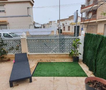 Alquiler de chalet pareado en Calle Viena, 11 - Photo 6