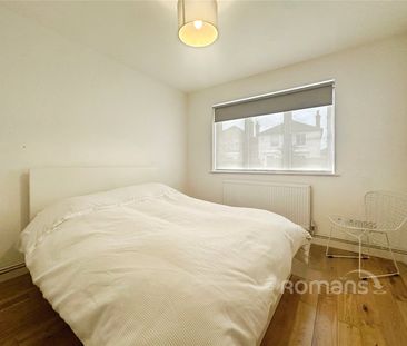 2 bedroom maisonette to rent - Photo 4