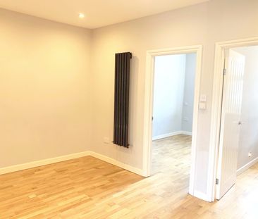 1 Bed Flat, High Street, CR7 - Photo 1