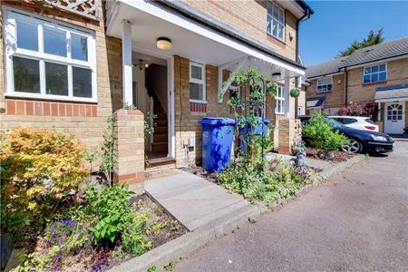 2 bedroom terraced house to rent - Photo 2