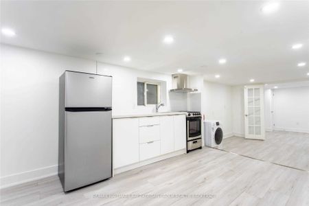 For Lease - 138 Booth Avenue Unit# Lower Fl, Toronto, Ontario - Photo 5