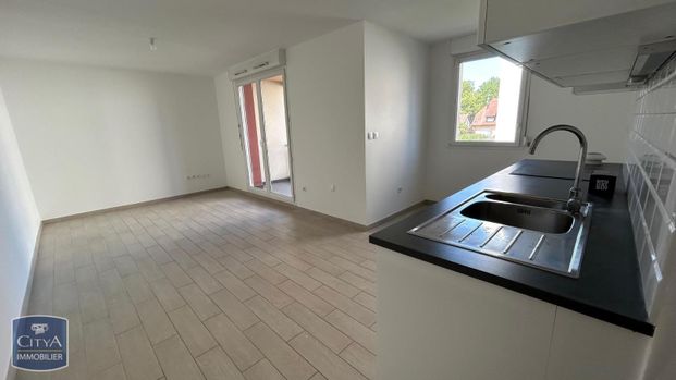 Location Appartement 2 pièces 45m² RIEDISHEIM 68400 - Photo 1