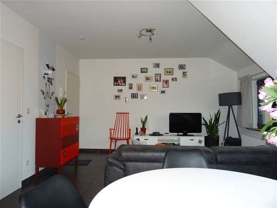 Appartement te huur - Photo 1